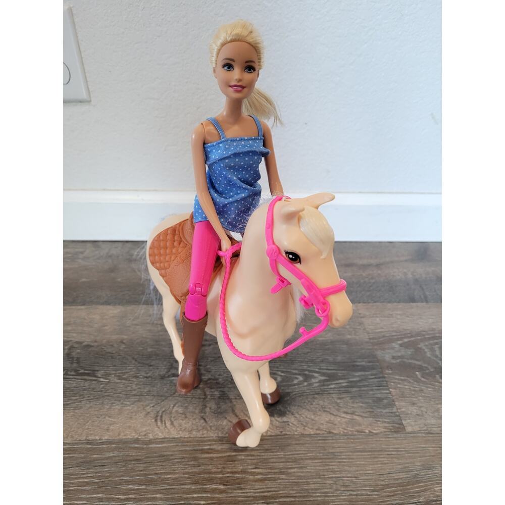 Barbie Doll and Horse Figures Toy Set #2 - Picture 1 of 3